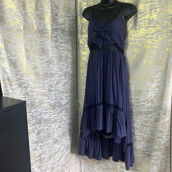 New Feeling Navy Blue Crochet Cutout Ruffle Hem High-Low Dress Size M - Picture 6 of 17